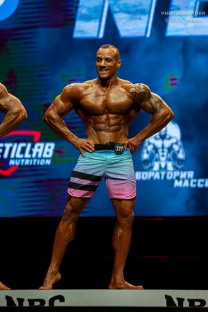MEN'S PHYSIQUE 179